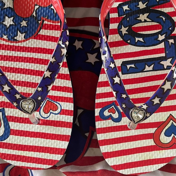 Brighton Patriotic Flip Flops size 7 - Picture 3 of 6